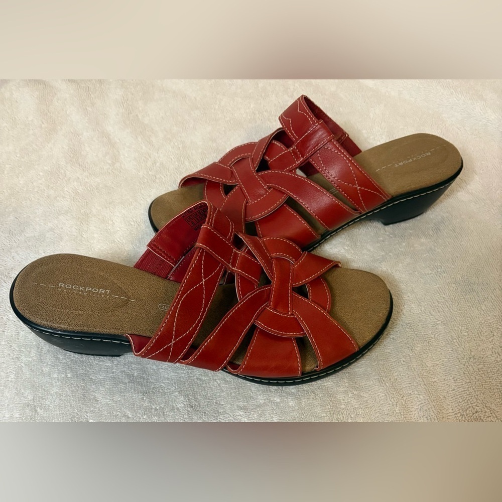 Rockport Walkability Leather Red Sandals Women’s Size 6 slip on cushioned heel - Picture 2 of 8